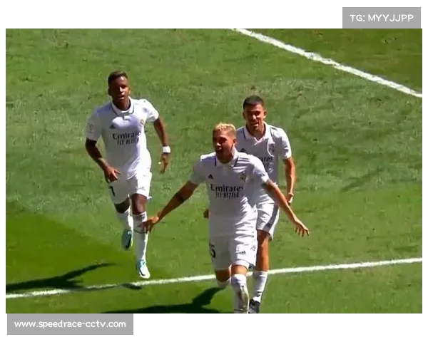 斯韦德贝里成苏亚雷斯后首位对皇马连续三场破门外援